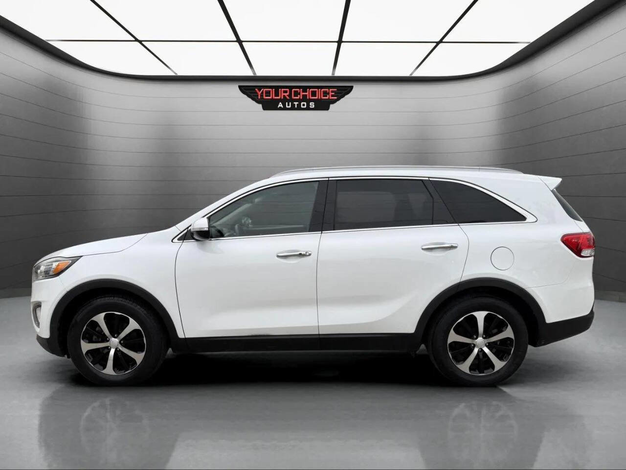 Used 2017 Kia Sorento EX w/ EX Premium Package image 8