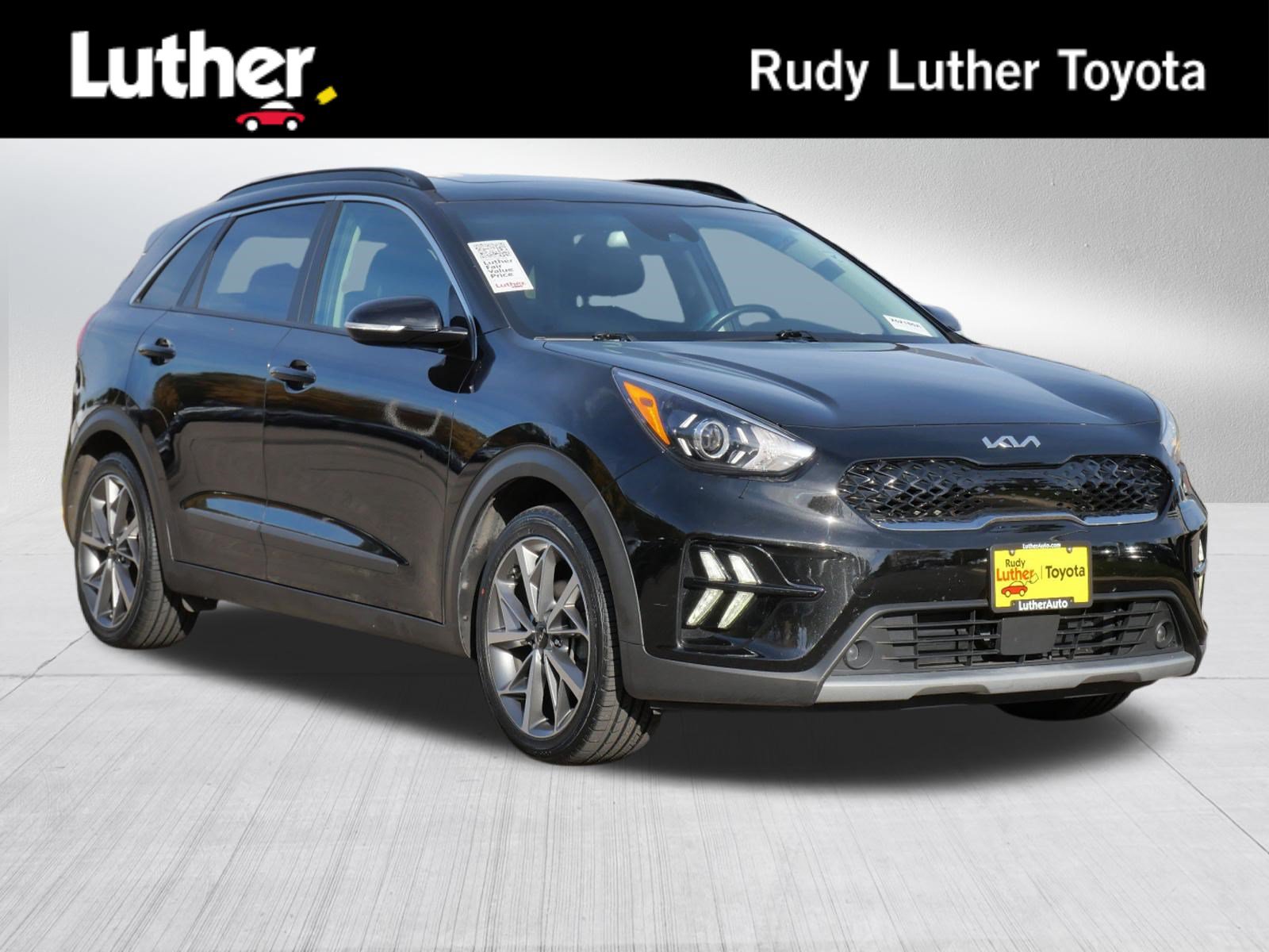 Used 2022 Kia Niro Touring Special Edition FWD image 1