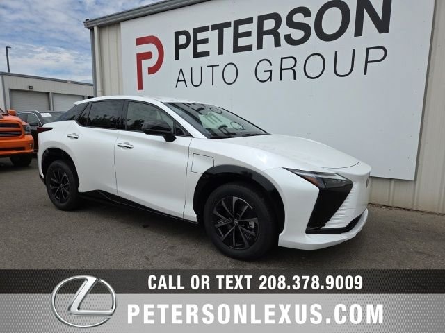 New 2026 Lexus RZ 450e AWD image 2
