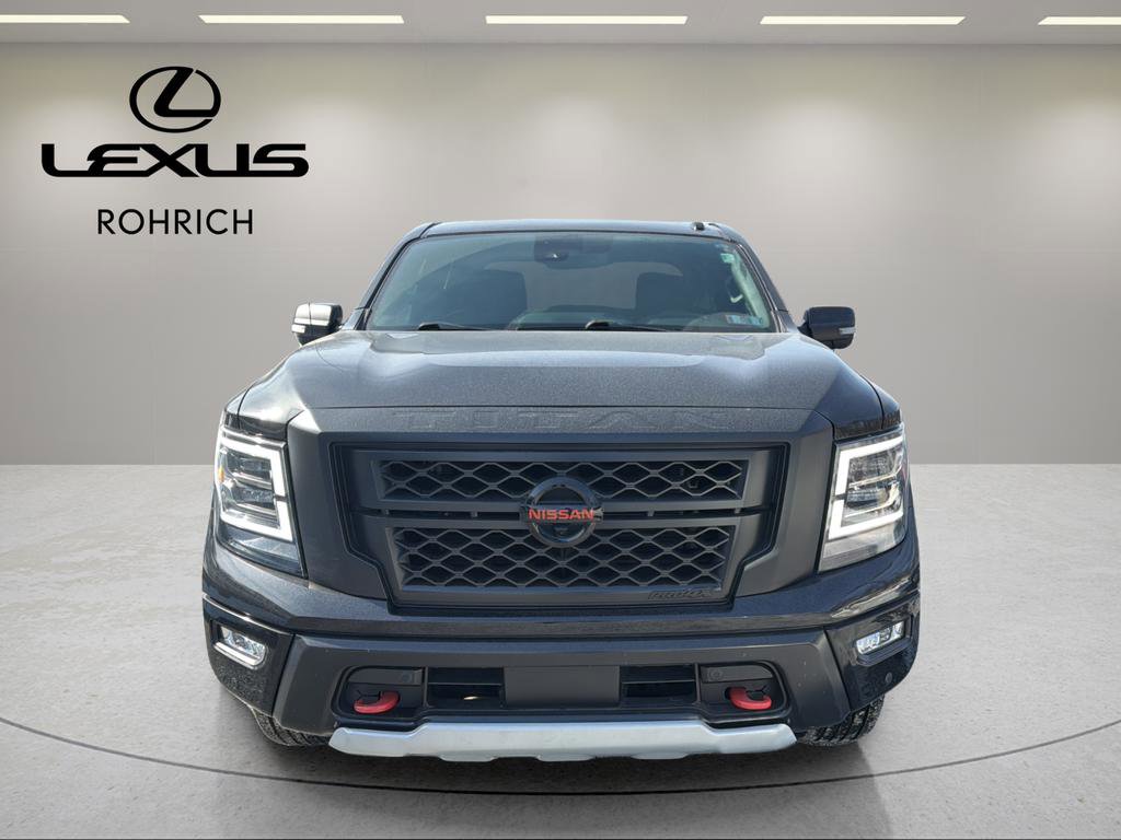 Used 2021 Nissan Titan PRO-4X w/ Pro-4x Convenience Package image 2
