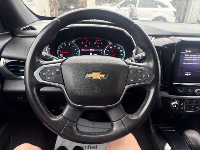 Used 2022 Chevrolet Traverse LT FWD image 14