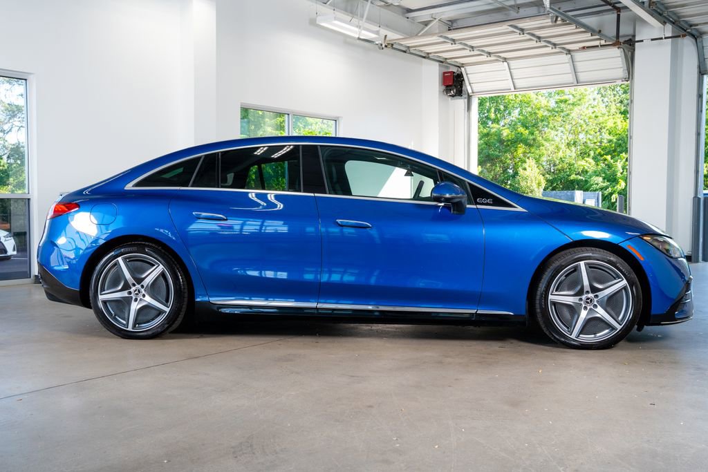 Used 2023 Mercedes-Benz EQE 350+ 4MATIC Sedan w/ Exclusive Trim Package image 10