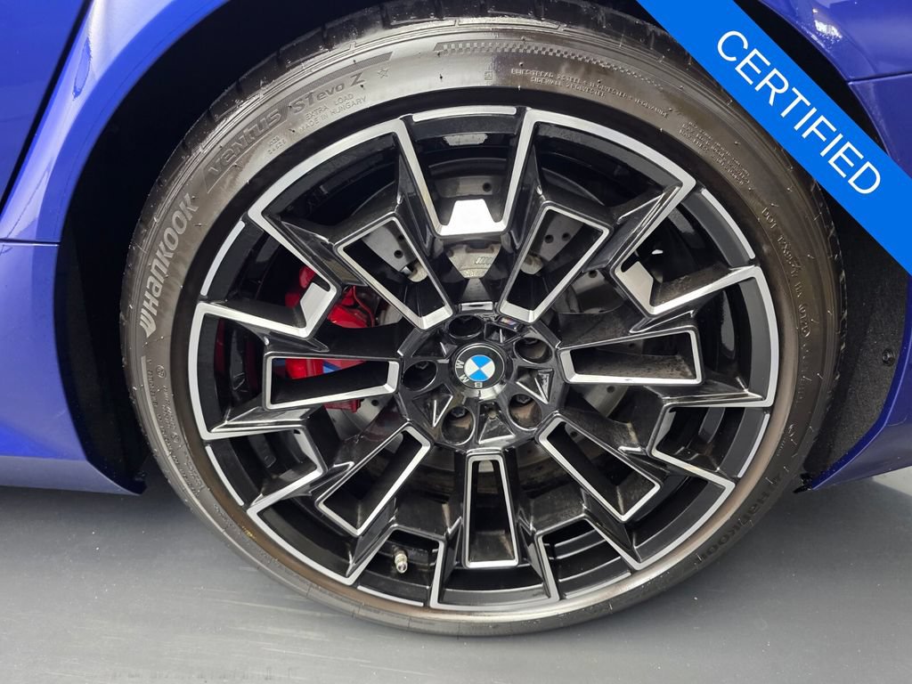 Certified 2025 BMW M5 w/ Carbon Package AWD/4WD image 16