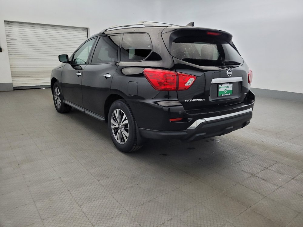 Used 2019 Nissan Pathfinder S AWD/4WD image 5
