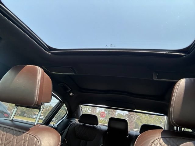 Used 2017 BMW 750i xDrive AWD/4WD image 16