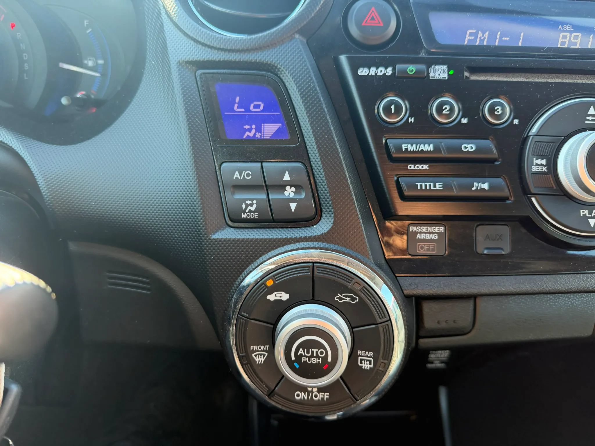 Used 2014 Honda Insight LX image 18