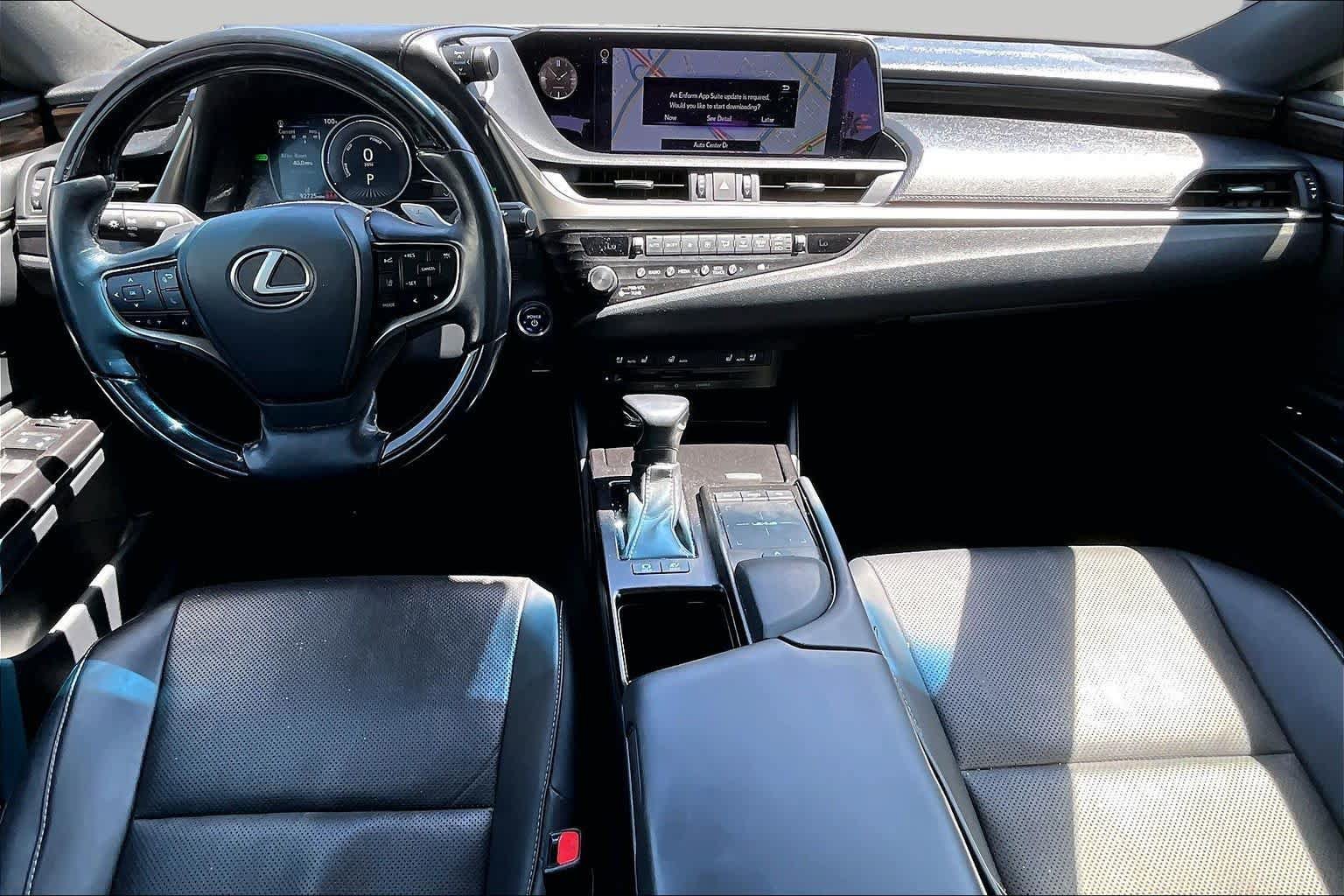 Used 2019 Lexus ES 300h w/ Premium Package FWD image 15