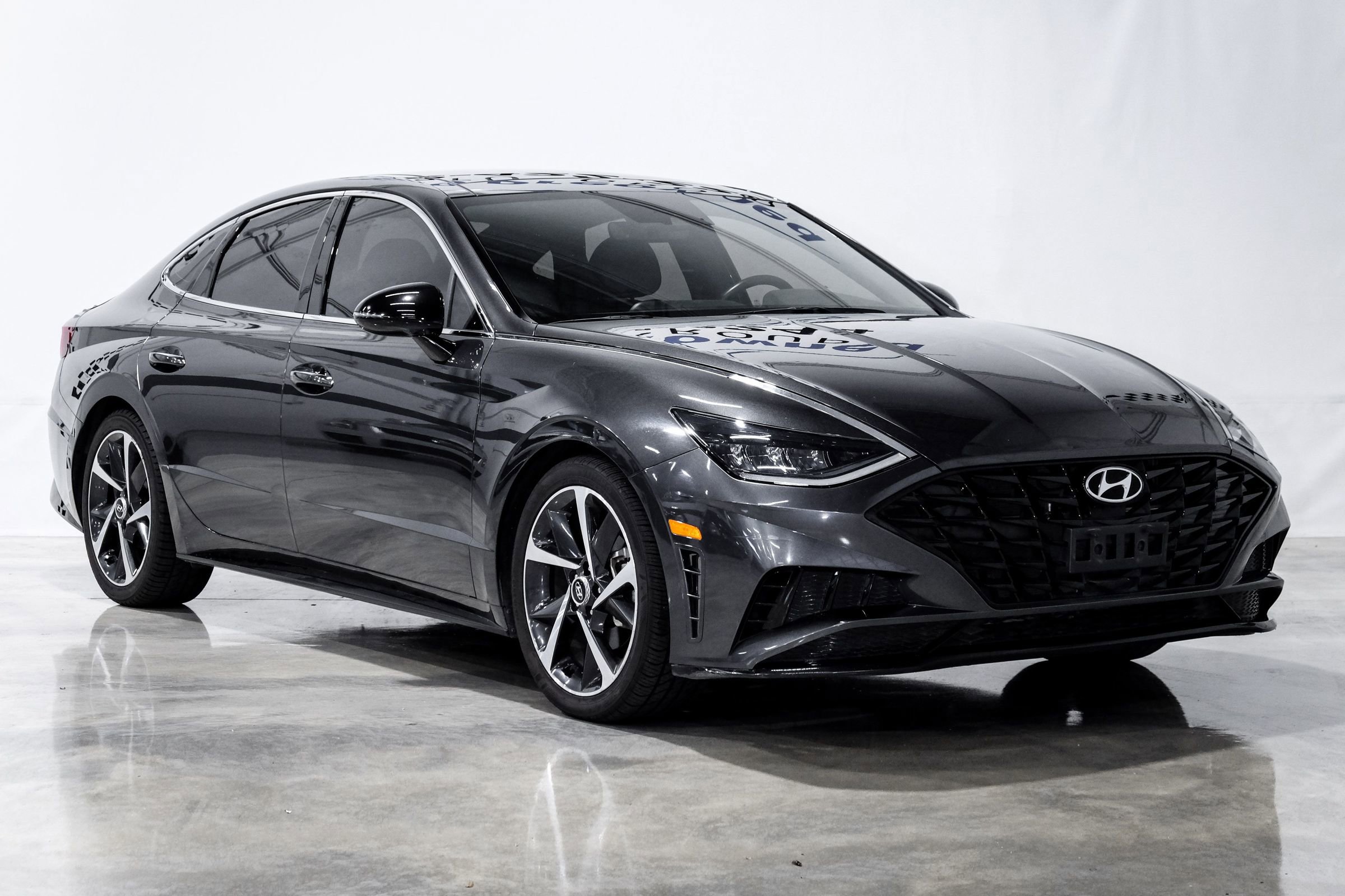 Used 2022 Hyundai Sonata SEL Plus w/ Cargo Package image 4