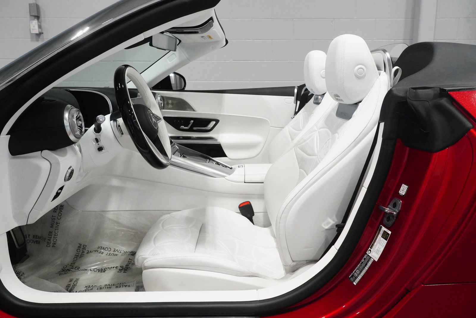 Used 2026 Mercedes-Benz Maybach SL 680 image 14