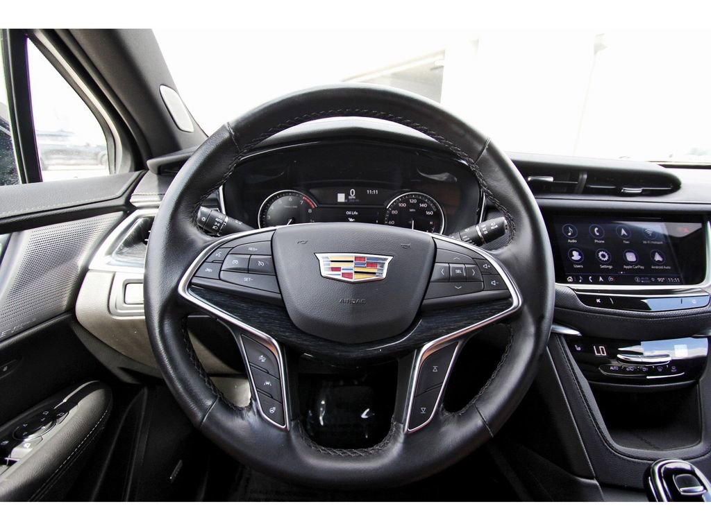 Used 2023 Cadillac XT5 Premium Luxury image 14