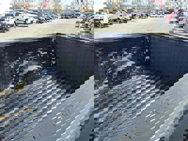 Used 2022 GMC Sierra 1500 Pro w/ Sierra Value Package image 18