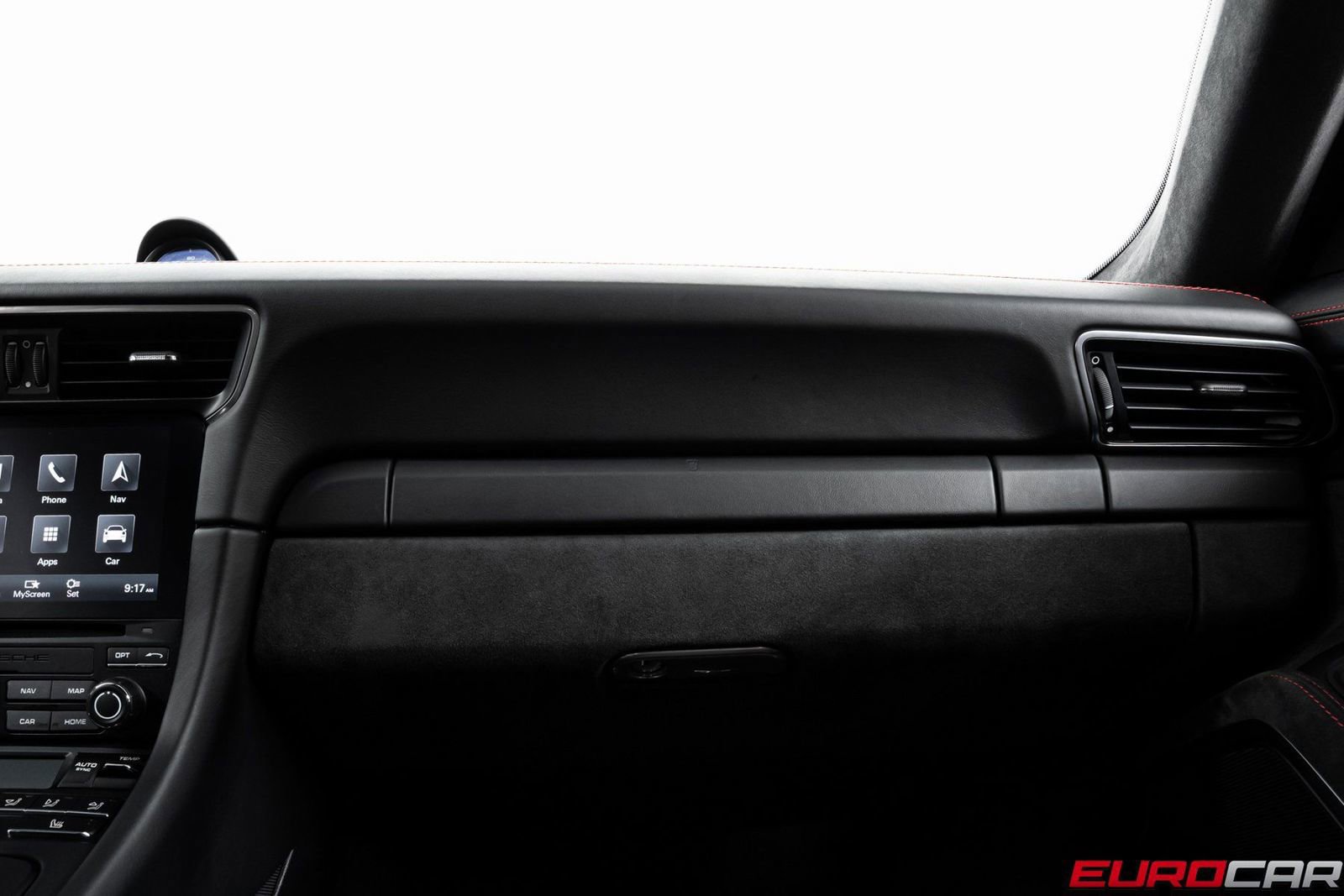 Used 2018 Porsche 911 GT3 image 32