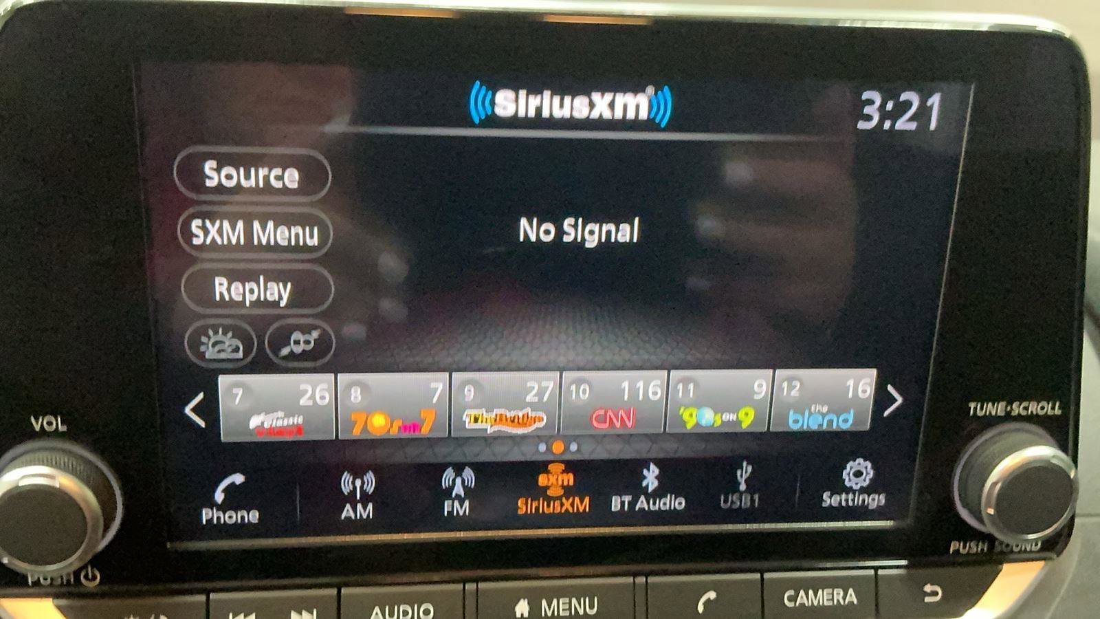 Used 2023 Nissan Rogue SV w/ SV Premium B Package image 22