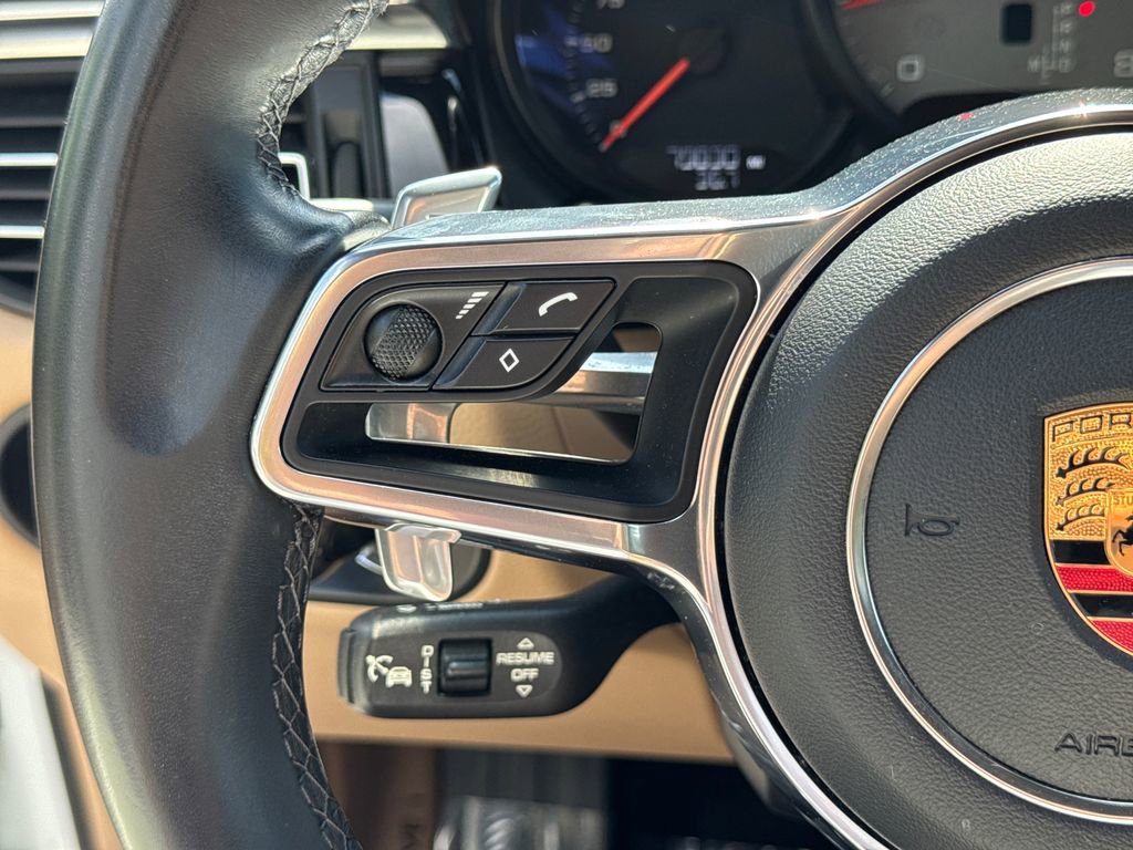 Used 2020 Porsche Macan S image 25