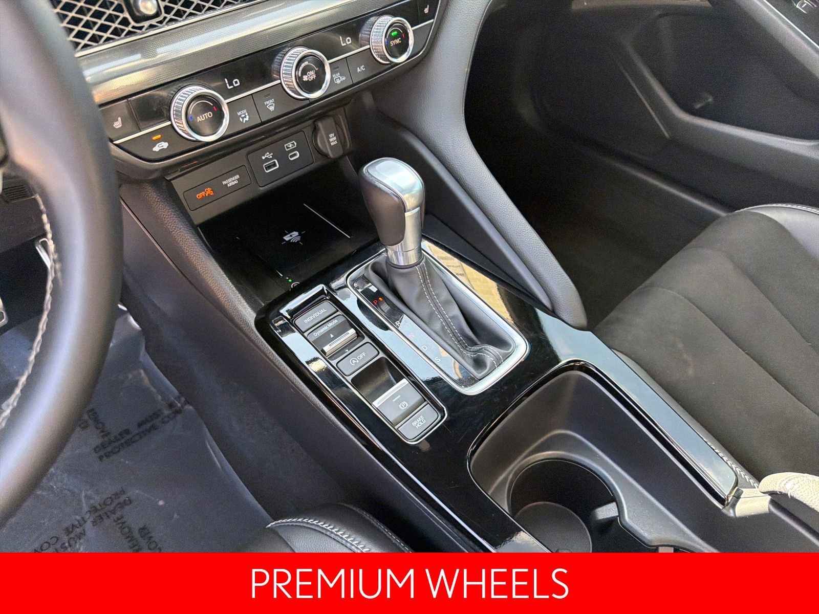 Used 2023 Acura Integra A-Spec image 19