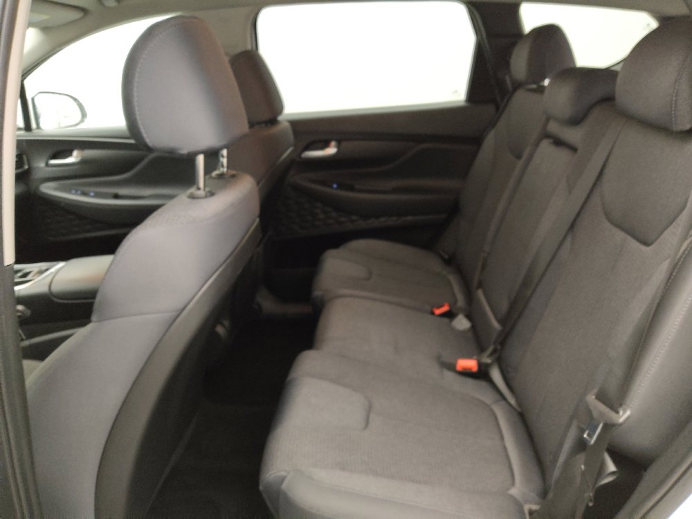 Used 2021 Hyundai Santa Fe SEL FWD image 18