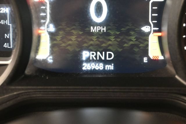 Used 2025 Jeep Wrangler Unlimited Rubicon AWD/4WD image 18