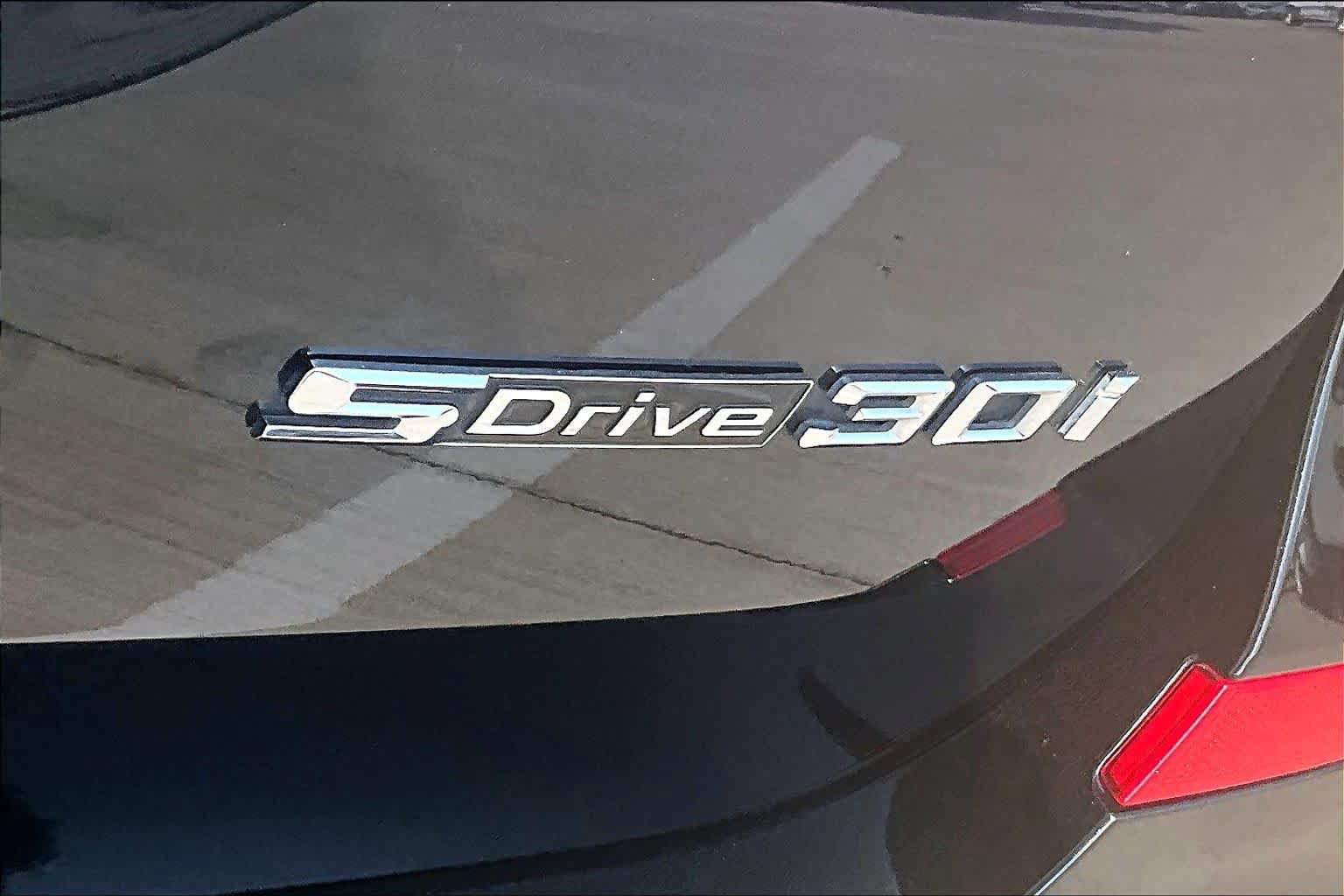 Used 2019 BMW X3 sDrive30i w/ Premium Package RWD image 9