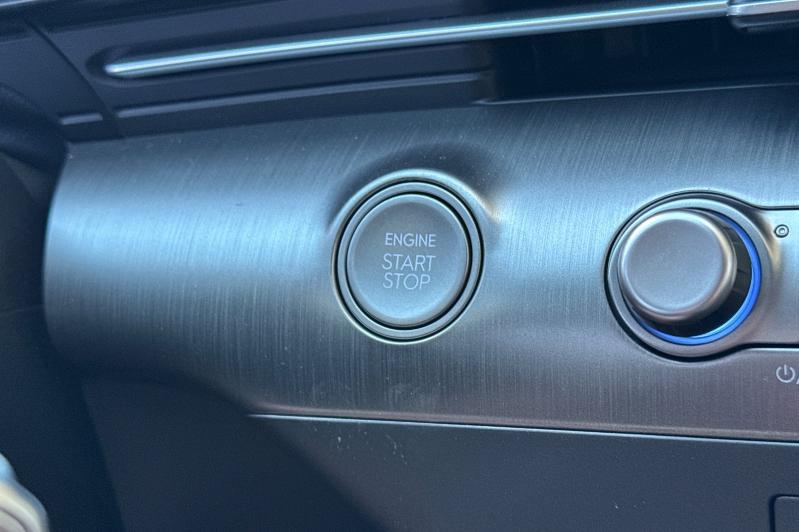New 2026 Hyundai Kona SEL Premium FWD image 23