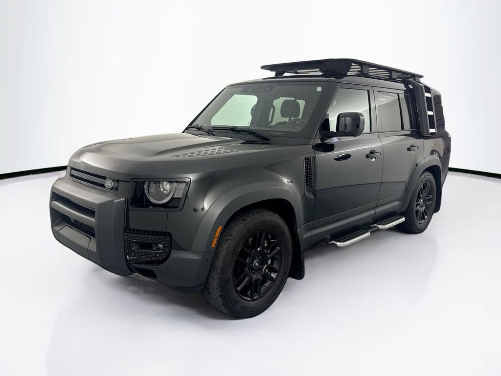 Used 2023 Land Rover Defender 130 SE video 1