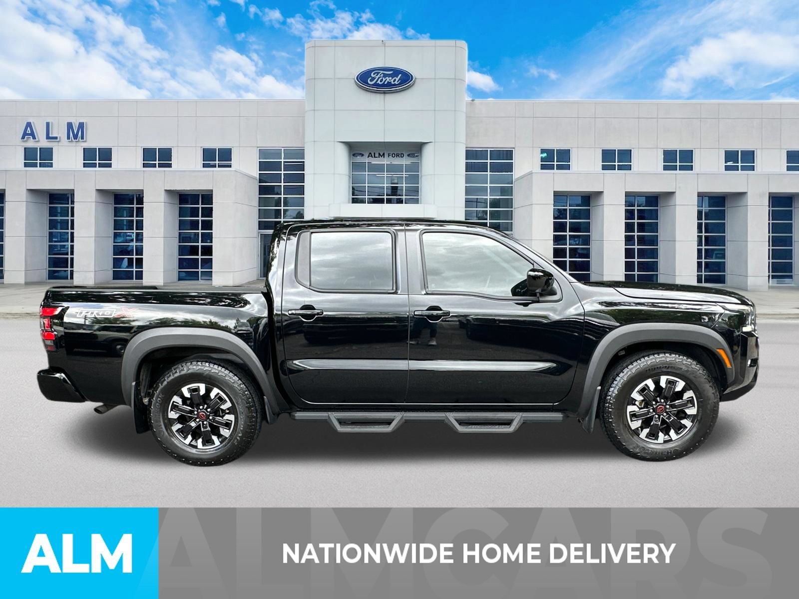 Used 2024 Nissan Frontier Pro-X w/ Pro Convenience Package RWD image 4