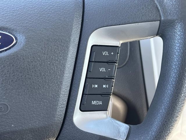 Used 2010 Ford Fusion SE FWD image 24