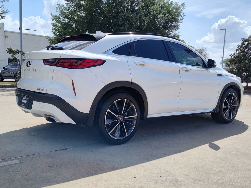 Used 2025 INFINITI QX55 Essential w/ Cargo Package image 10