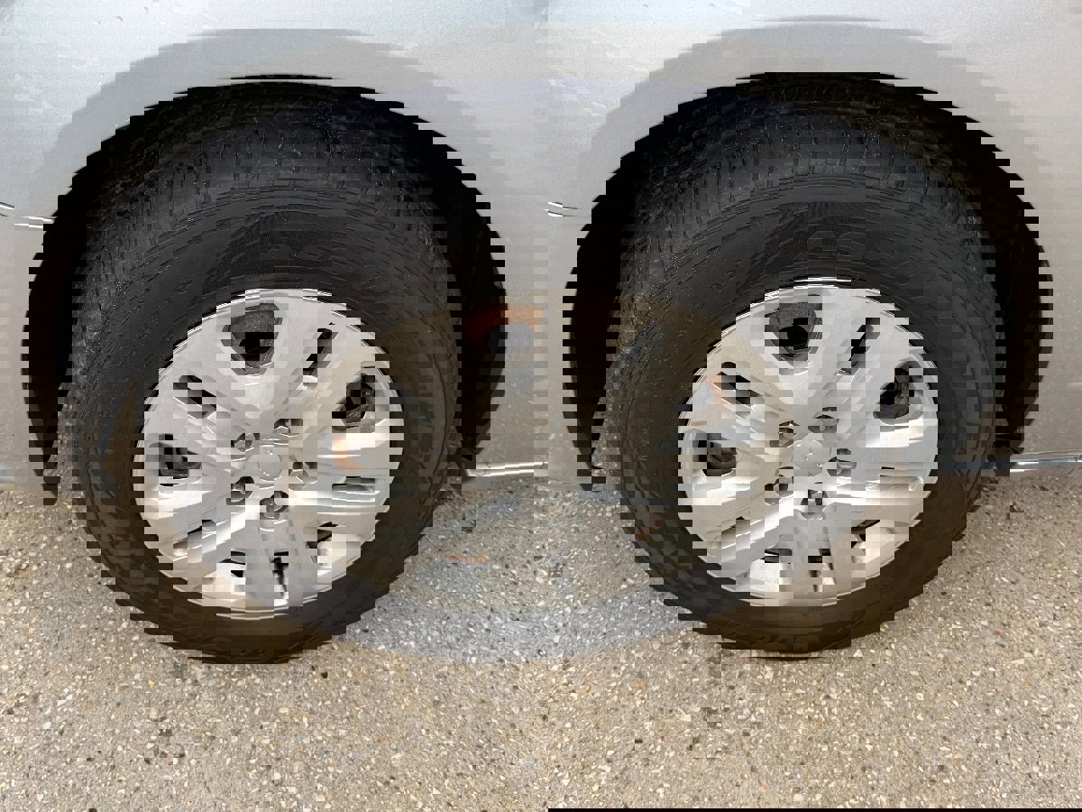 Used 2019 Dodge Grand Caravan SE image 8