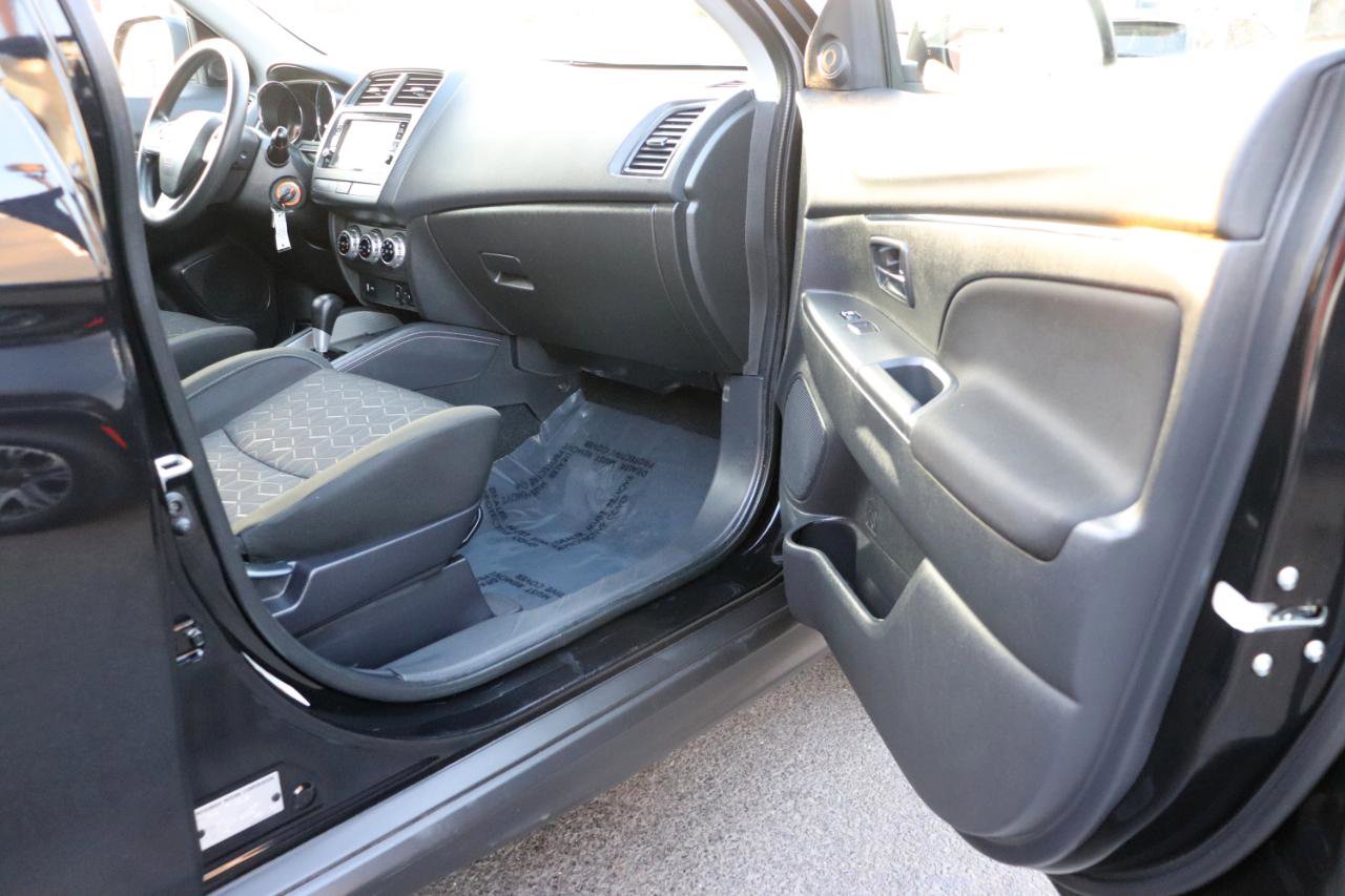 Used 2024 Mitsubishi Outlander Sport ES AWD/4WD image 15