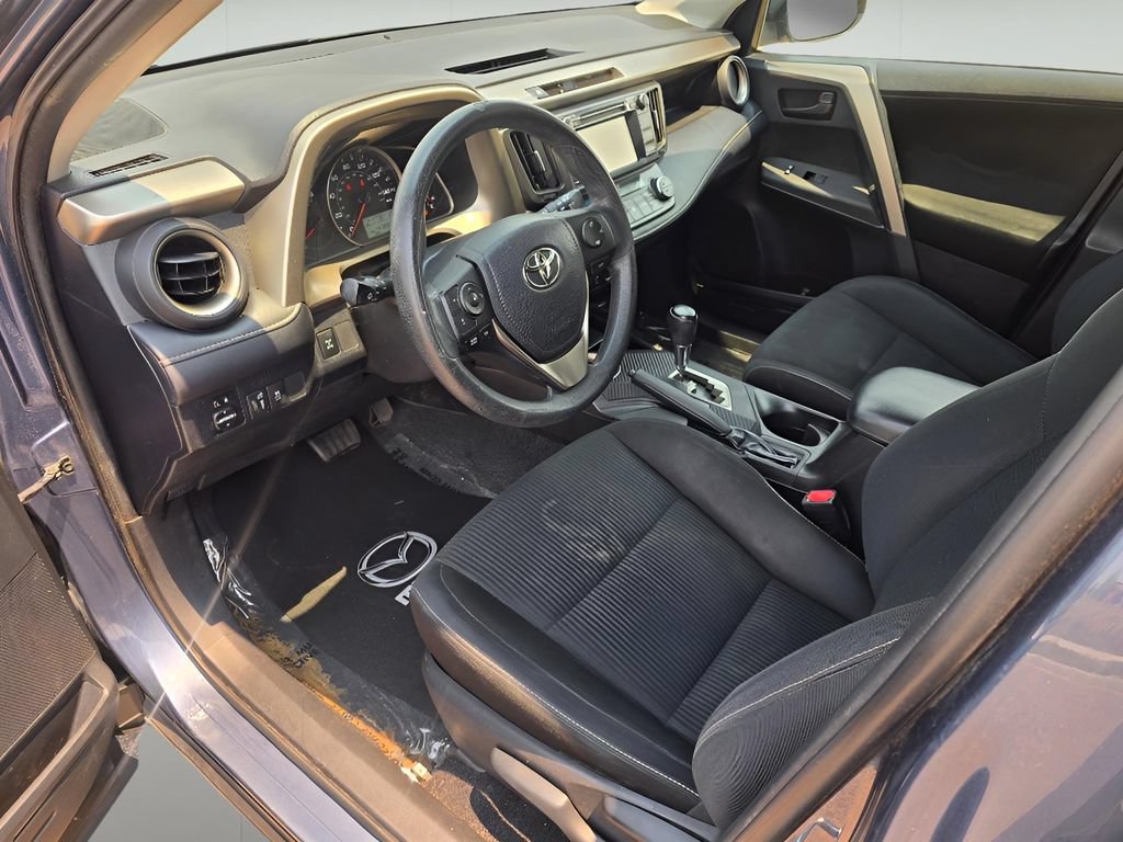 Used 2013 Toyota RAV4 XLE AWD/4WD image 23