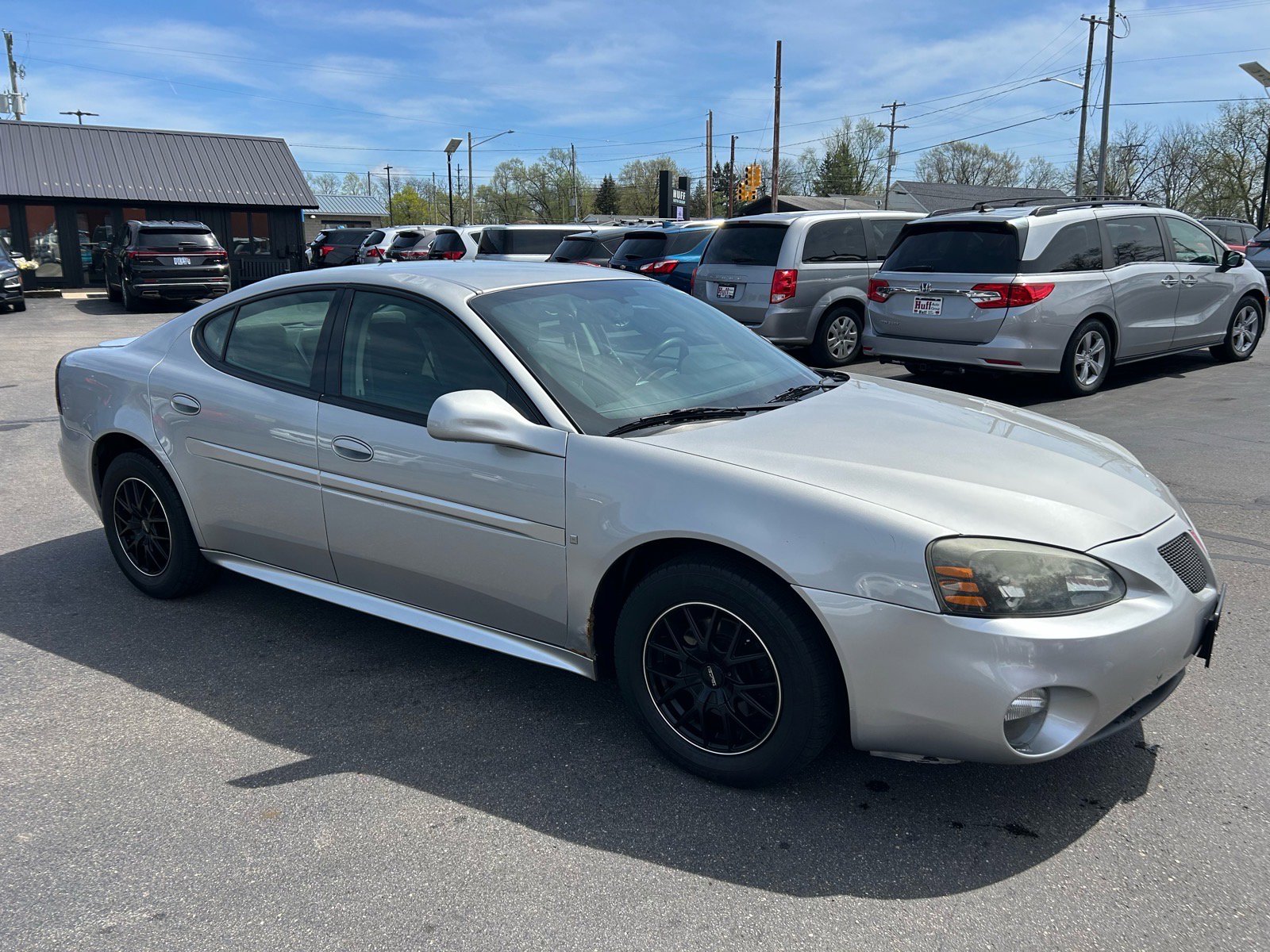 Used 2007 Pontiac Grand Prix w/ Sport Package image 8