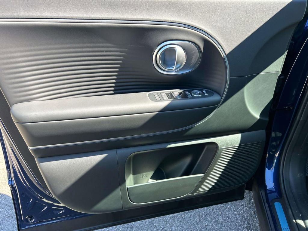 New 2026 Hyundai Ioniq 9 SEL image 17