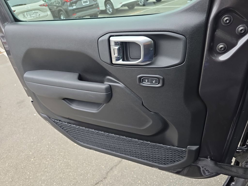 New 2026 Jeep Wrangler Sport AWD/4WD image 25