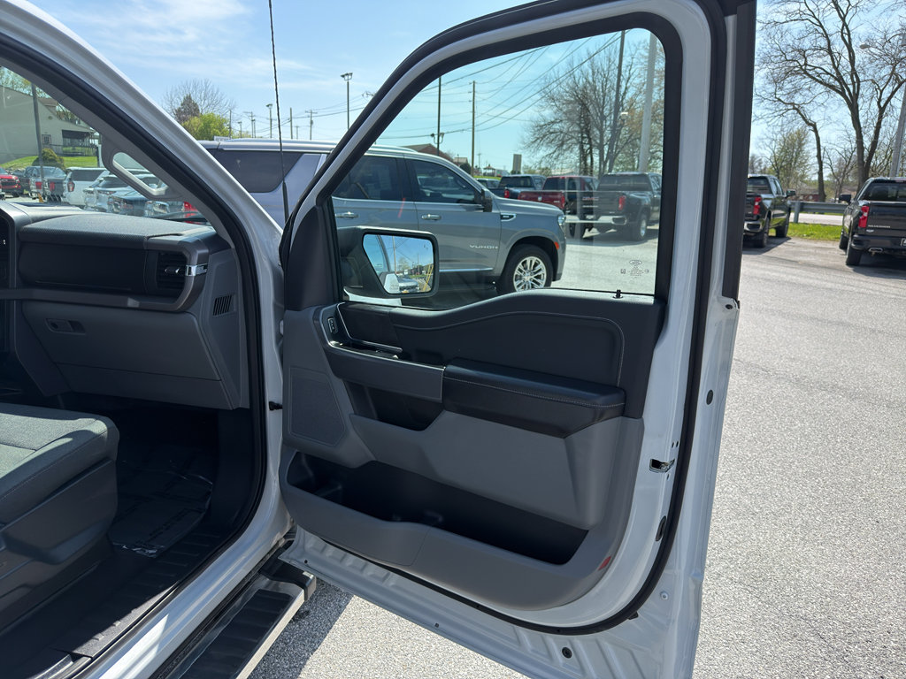 Used 2025 Ford F150 XLT w/ Equipment Group 301A Standard AWD/4WD image 15