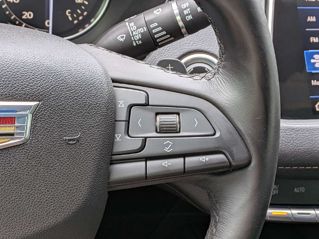 Used 2019 Cadillac XT4 Premium Luxury w/ Cold Weather Package FWD image 32