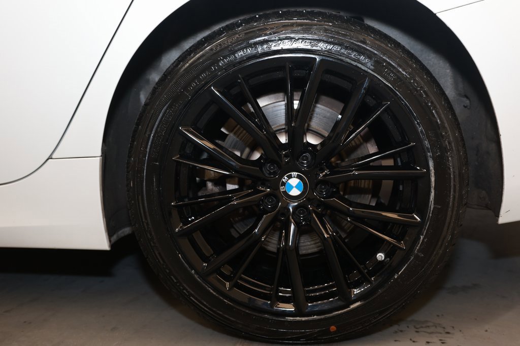 Used 2024 BMW 330i xDrive 330i xDrive image 25