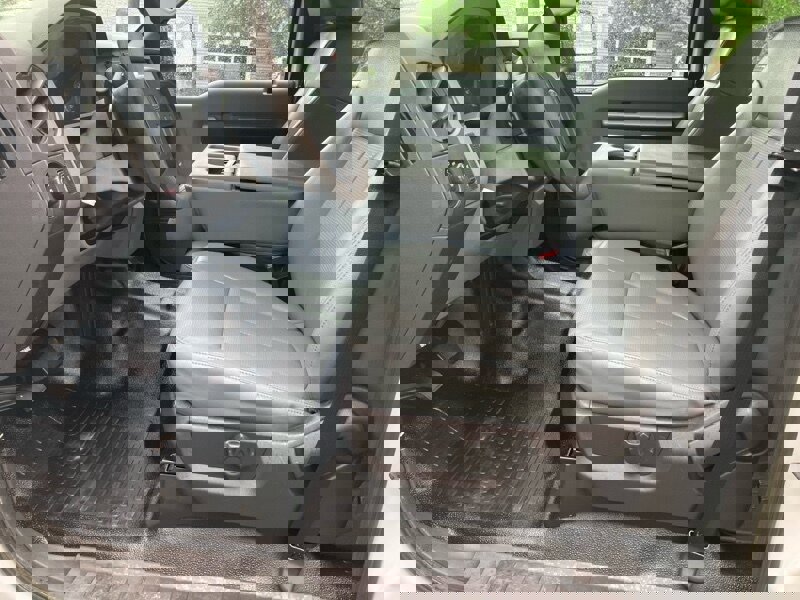 Used 2014 Ford F350 XL image 9