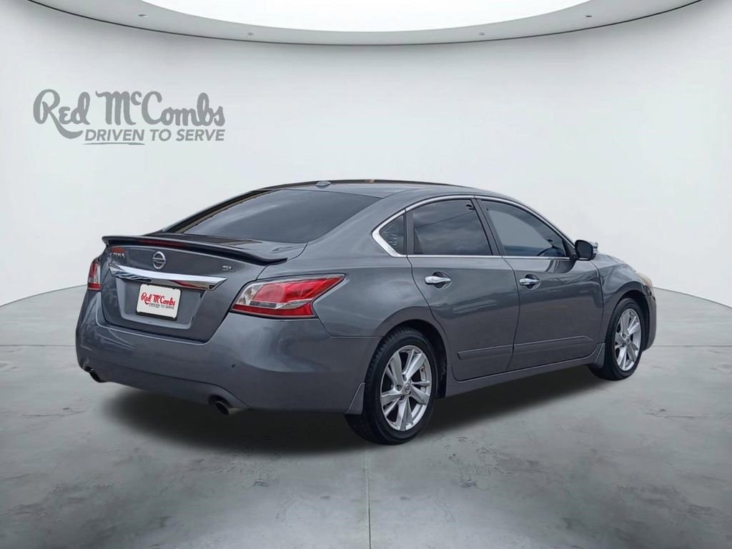 Used 2015 Nissan Altima 2.5 SL w/ Technology Package FWD image 5