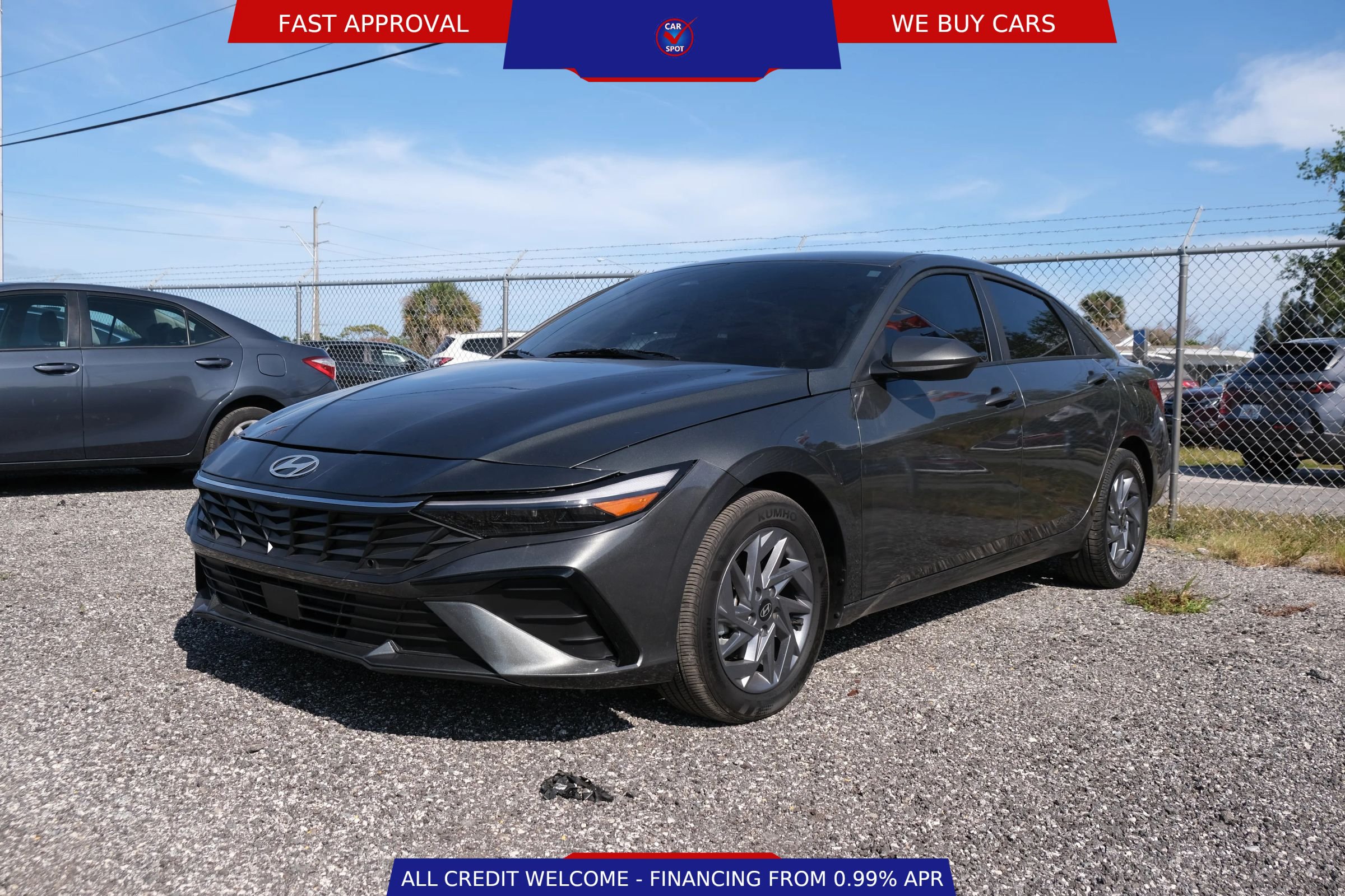 Used 2024 Hyundai Elantra SEL FWD image 1