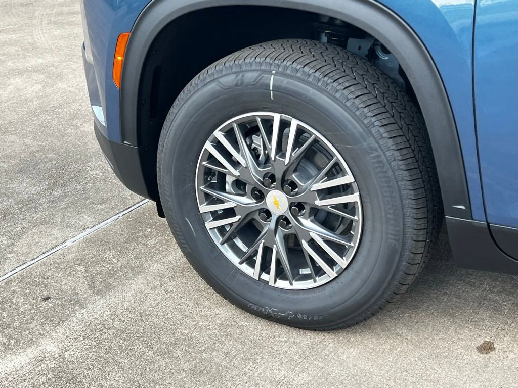 New 2026 Chevrolet Traverse LT w/ LPO, Floor Liner Package image 18