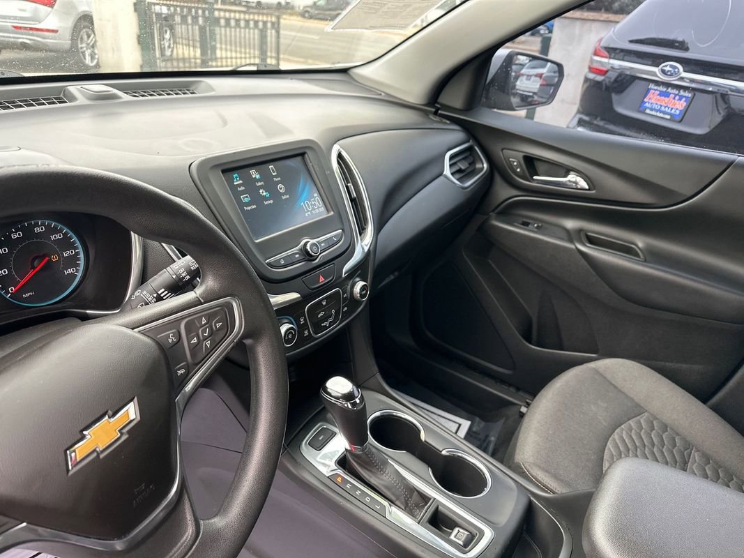 Used 2018 Chevrolet Equinox LT AWD/4WD image 21