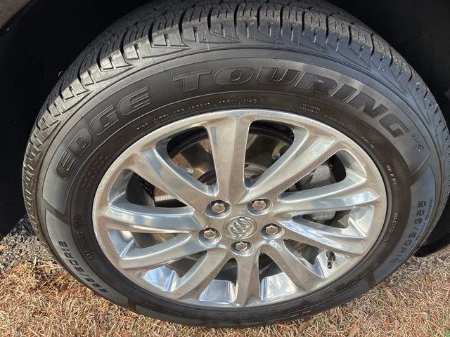 Used 2019 Buick Envision Essence image 16