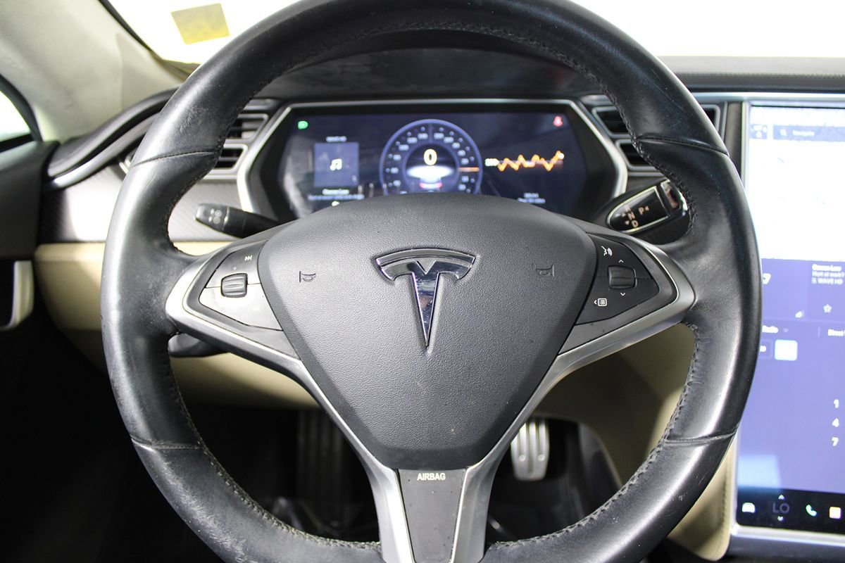 Used 2013 Tesla Model S Performance RWD image 5