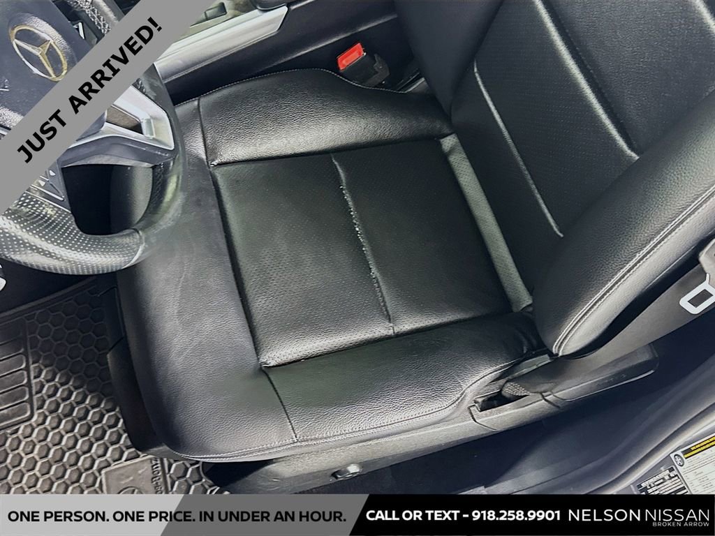Used 2016 Mercedes-Benz E 350 Sedan image 20