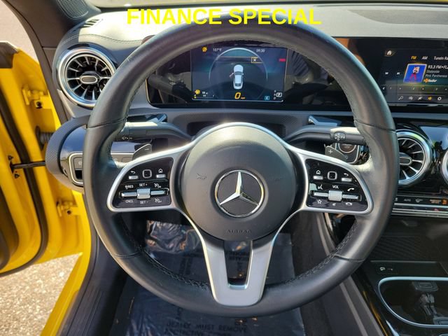 Used 2022 Mercedes-Benz CLA 250 image 27