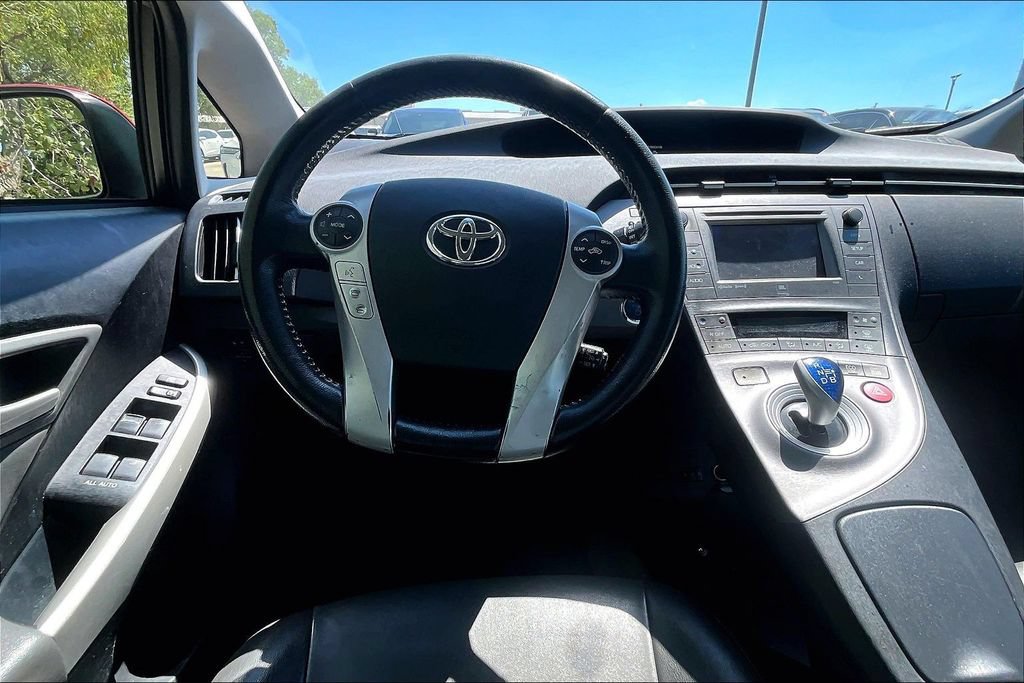 Used 2015 Toyota Prius Four FWD image 7