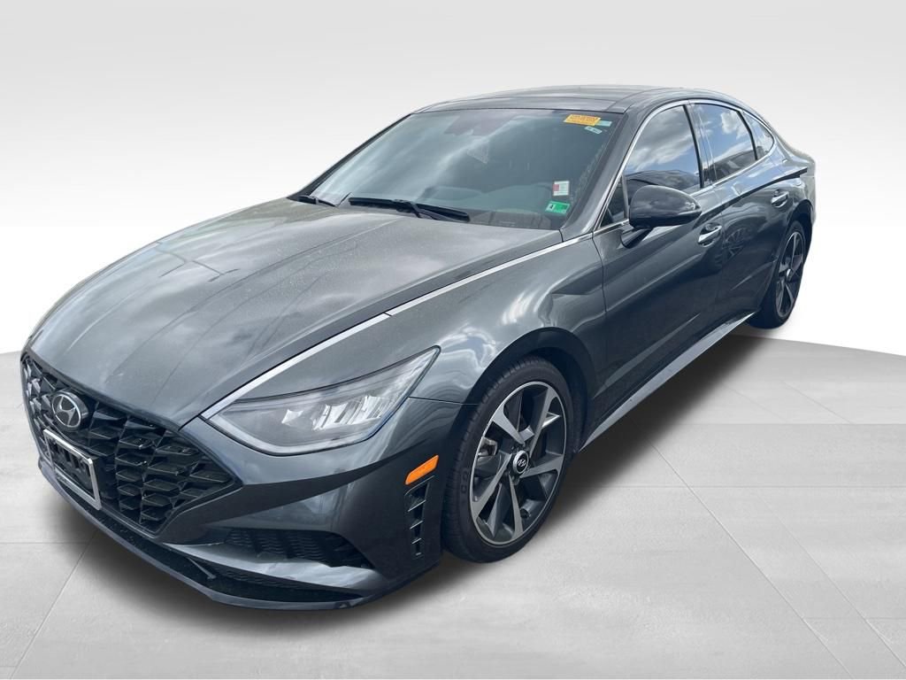 Used 2022 Hyundai Sonata SEL Plus w/ Preferred Accessory Package image 2