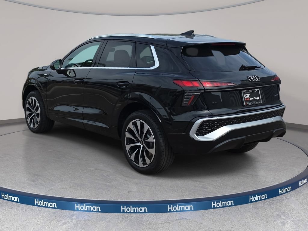 New 2026 Audi Q3 quattro 2.0T AWD/4WD image 7
