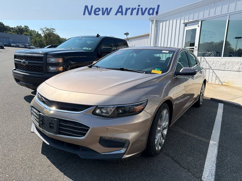 Used 2018 Chevrolet Malibu Premier w/ Premier Sun and Wheel Package