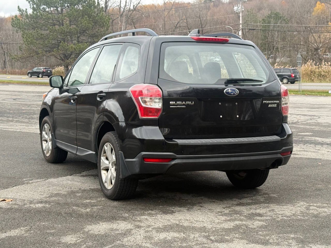 Used 2016 Subaru Forester 2.5i w/ Alloy Wheel Package AWD/4WD image 7